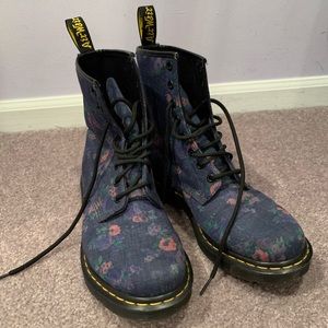 Dr. Martens Castel Floral Boots